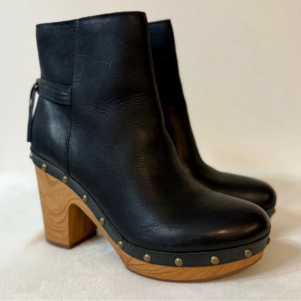 Kork-Ease Dianna Block Heel Platform Bootie in Black Size 7 - Picture 5 of 15